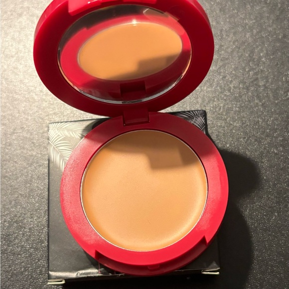 MakeUp Bundle (Small Makeup Bag with 4 items) - Picture 8 of 12